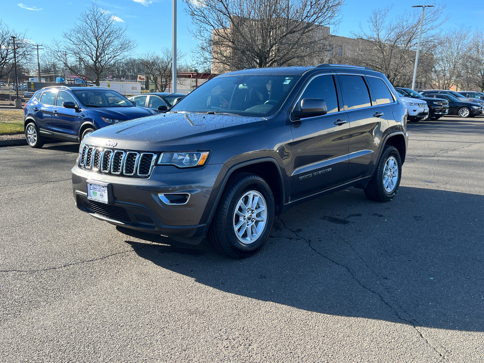 2020 Jeep Grand Cherokee Laredo E 5