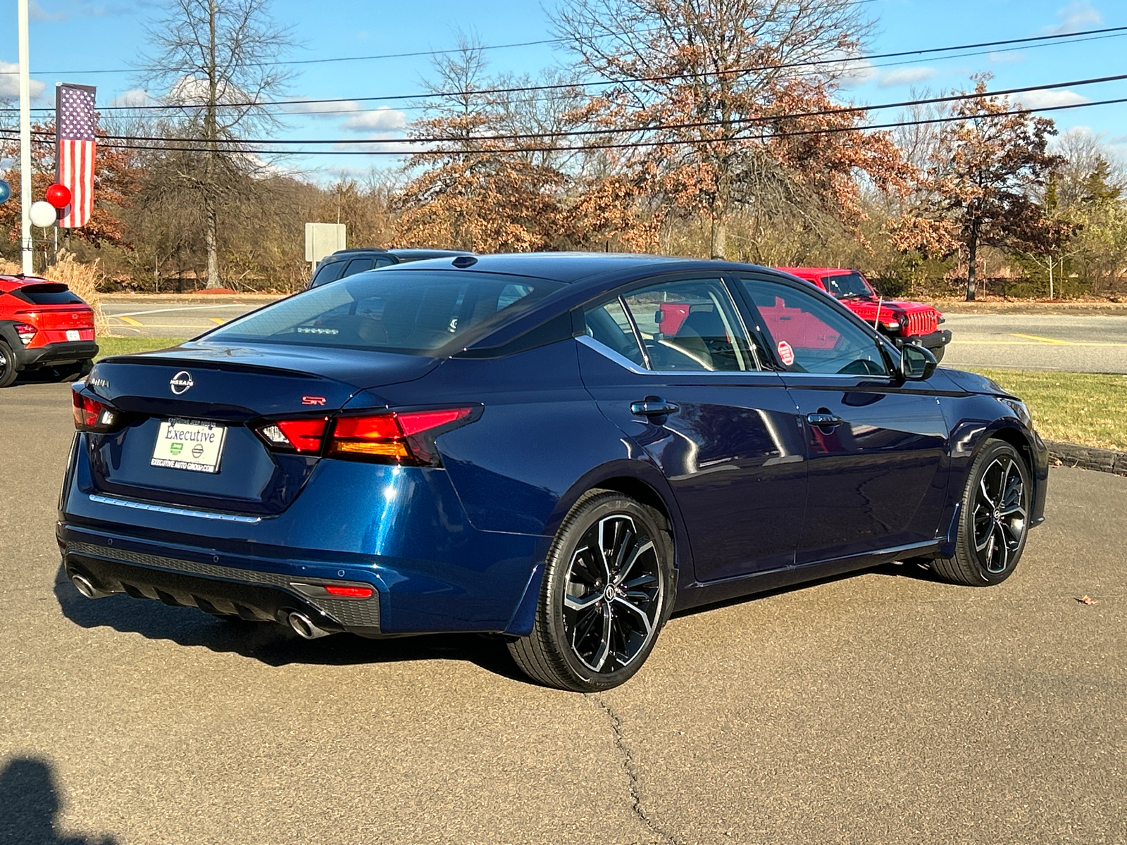 2023 Nissan Altima 2.5 SR 2