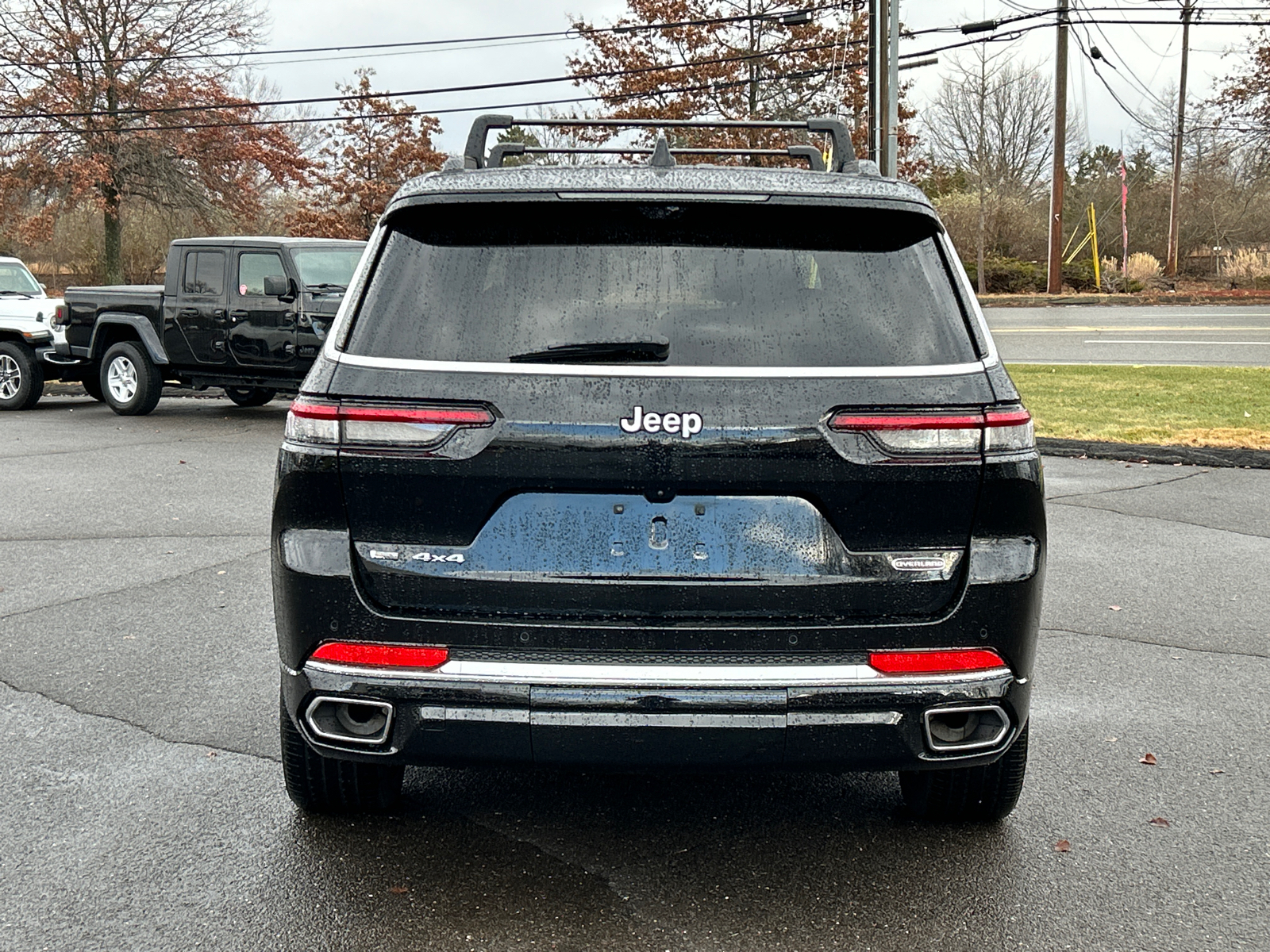 2022 Jeep Grand Cherokee L Overland 3