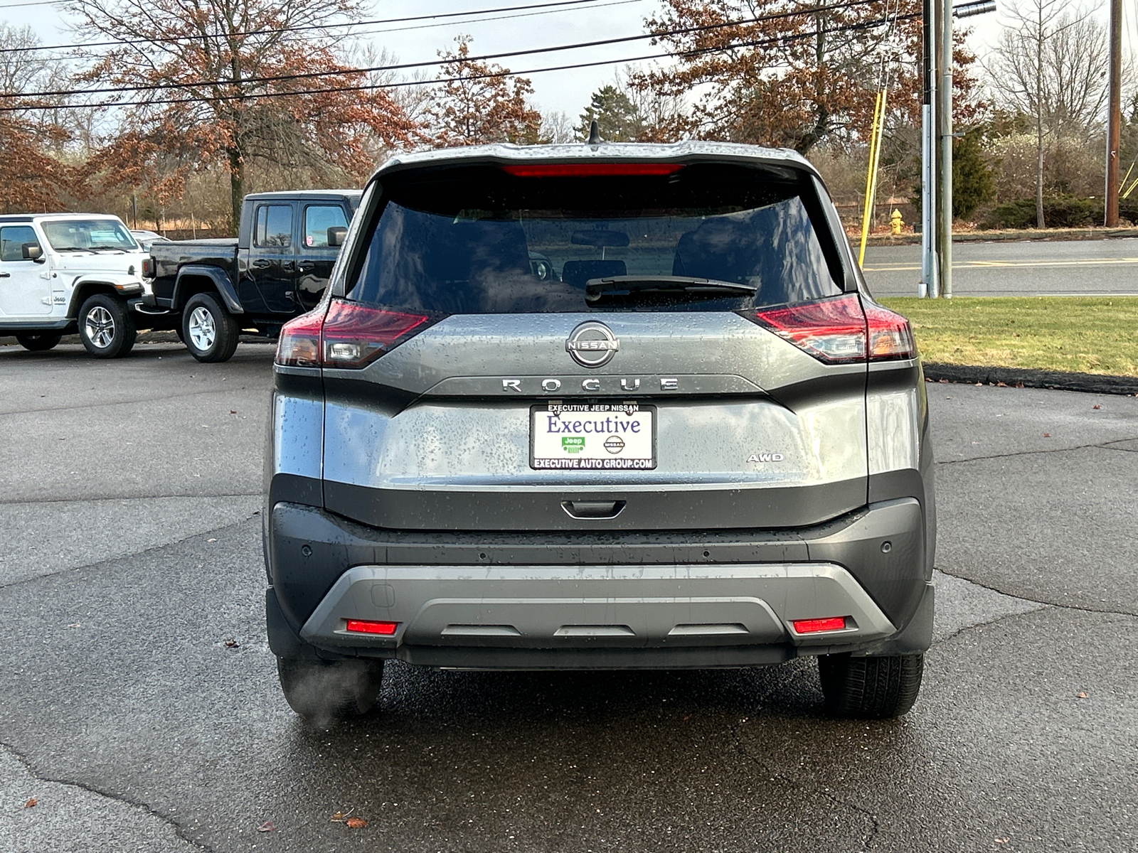 2023 Nissan Rogue S 3