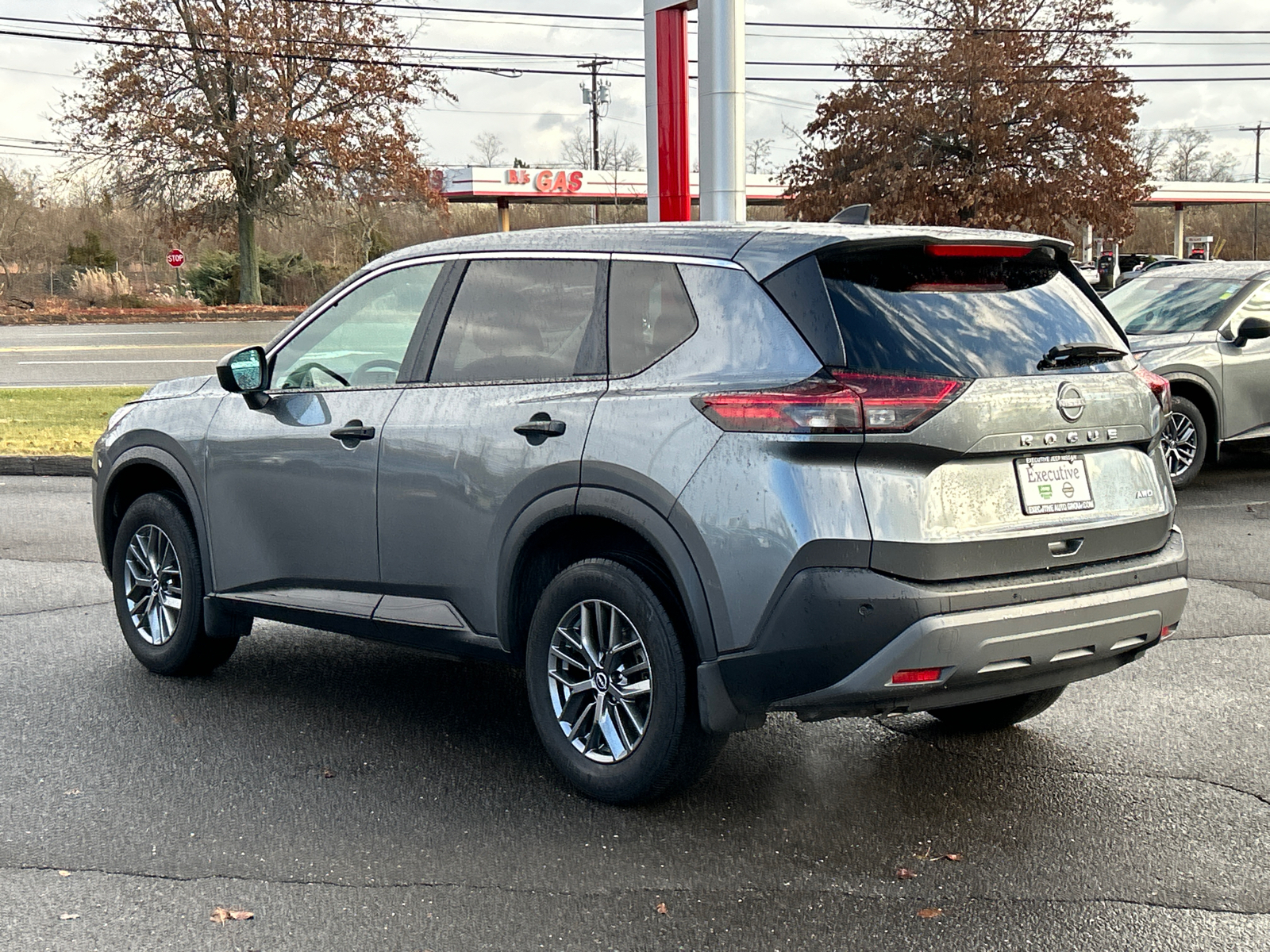 2023 Nissan Rogue S 4