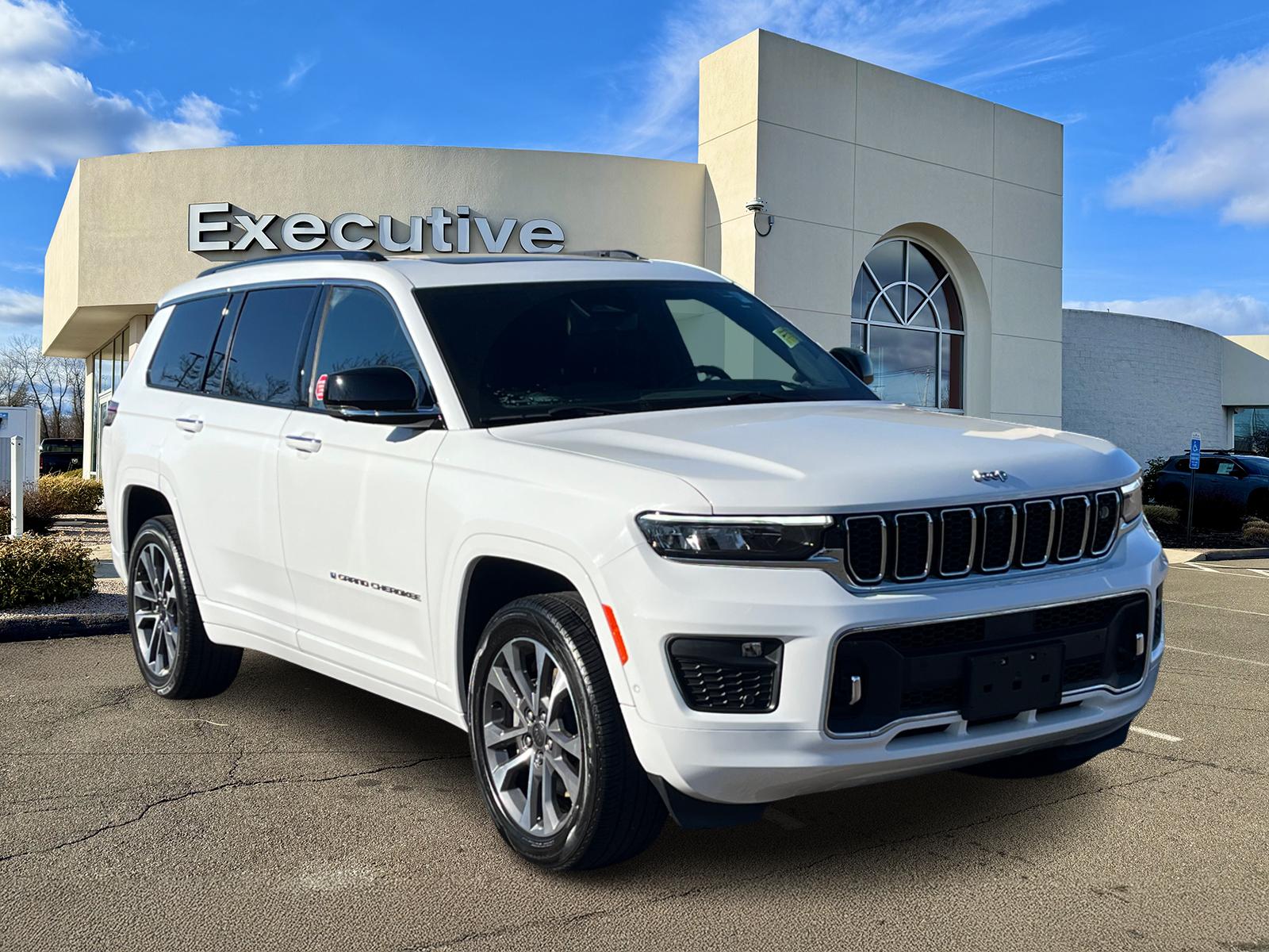 2021 Jeep Grand Cherokee L Overland 1