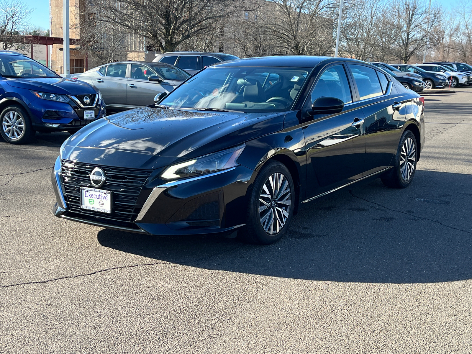 2023 Nissan Altima 2.5 SV 5