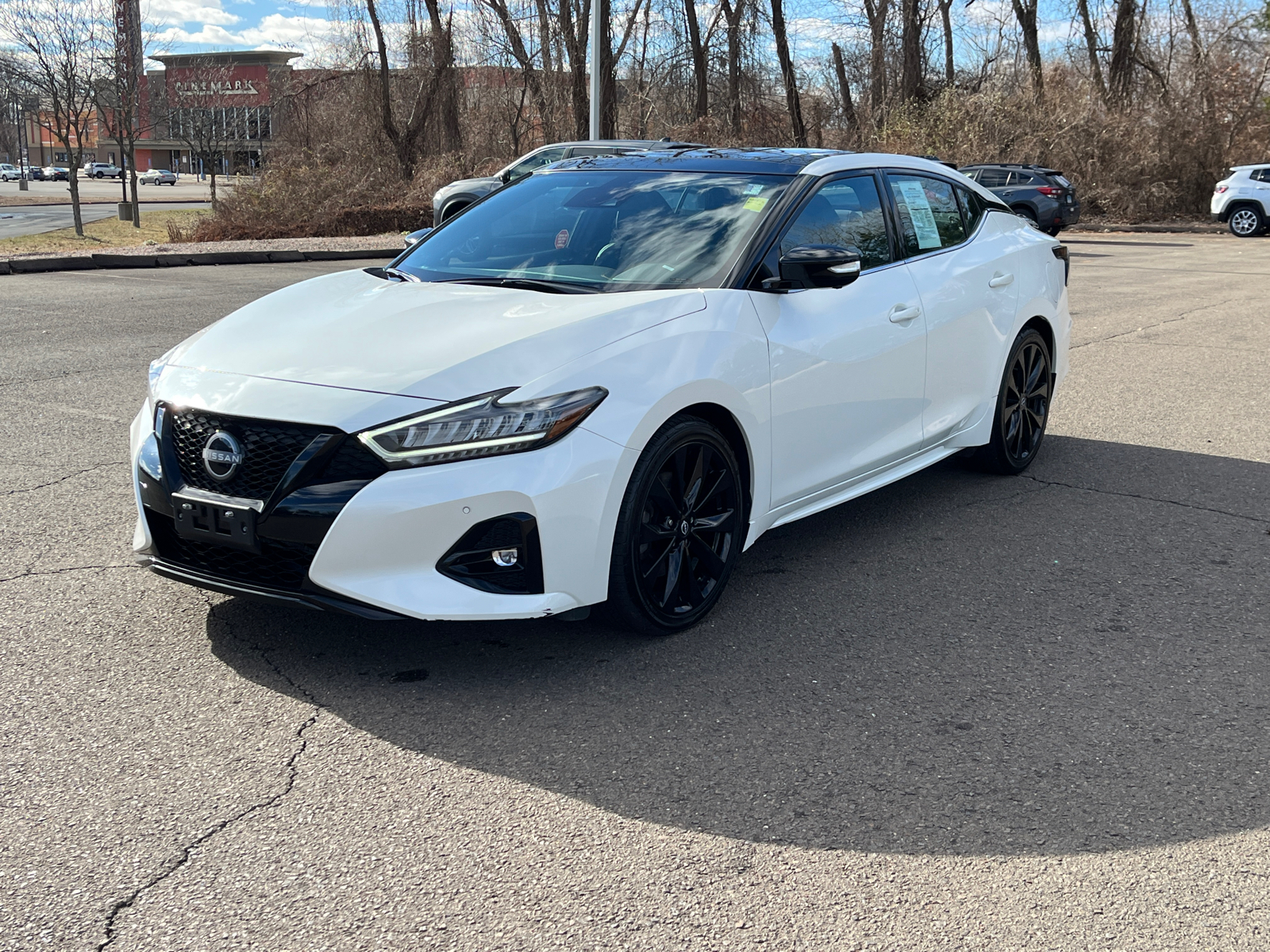 2023 Nissan Maxima SR 5