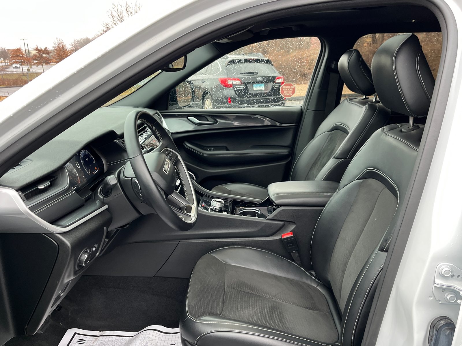 2021 Jeep Grand Cherokee L Laredo 10