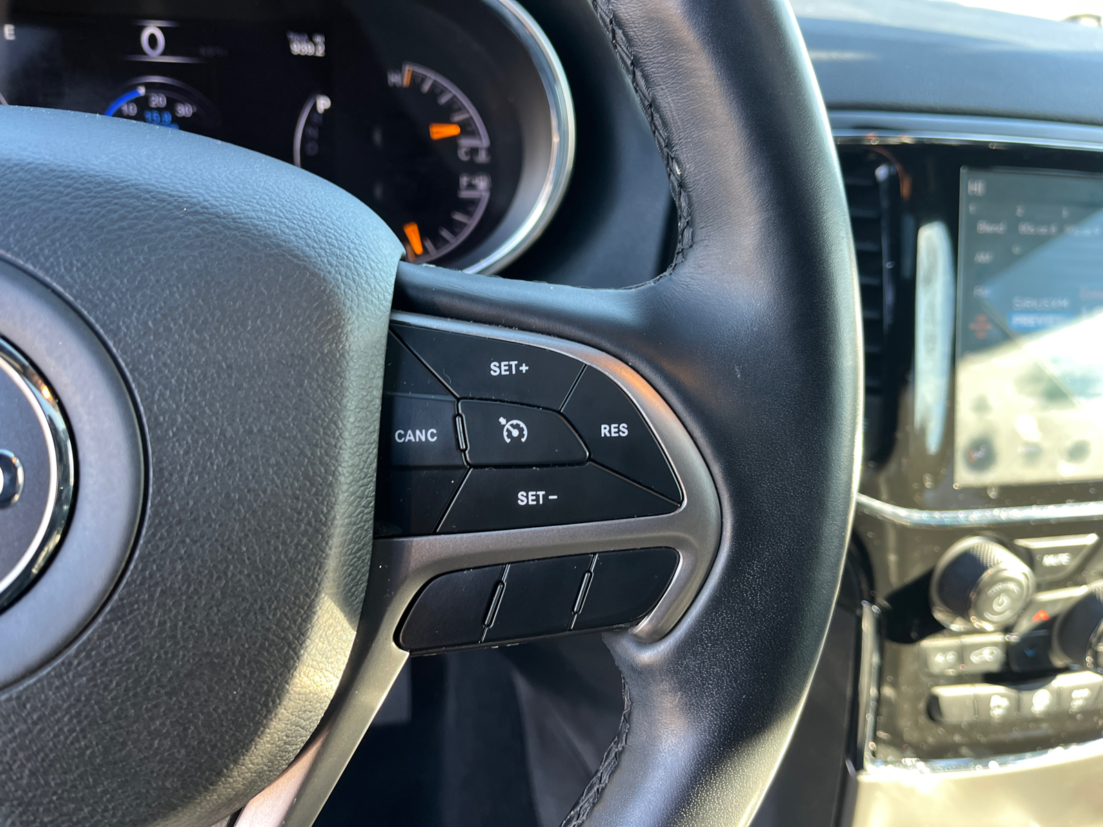 2021 Jeep Grand Cherokee Laredo X 13