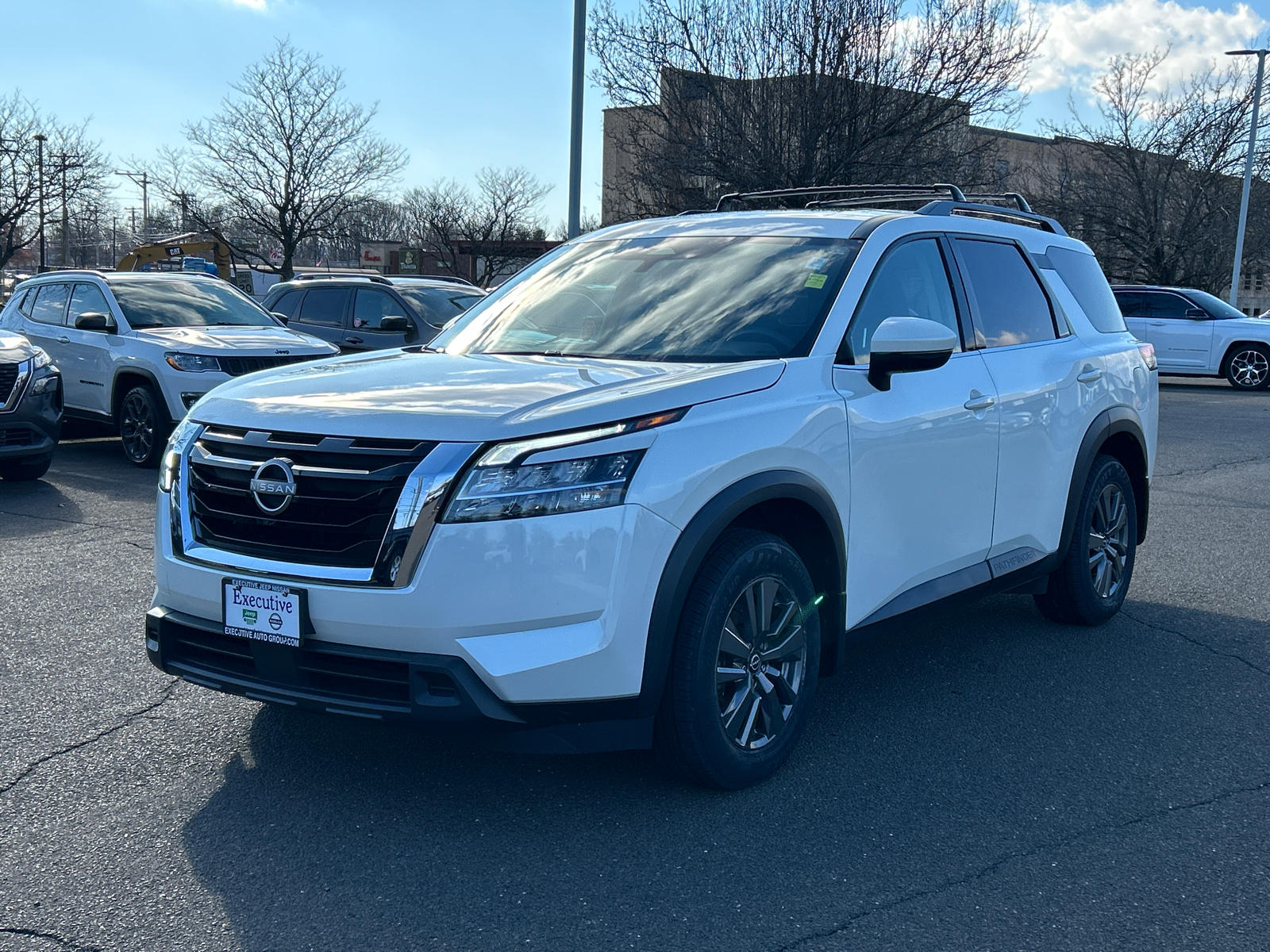 2022 Nissan Pathfinder SV 5