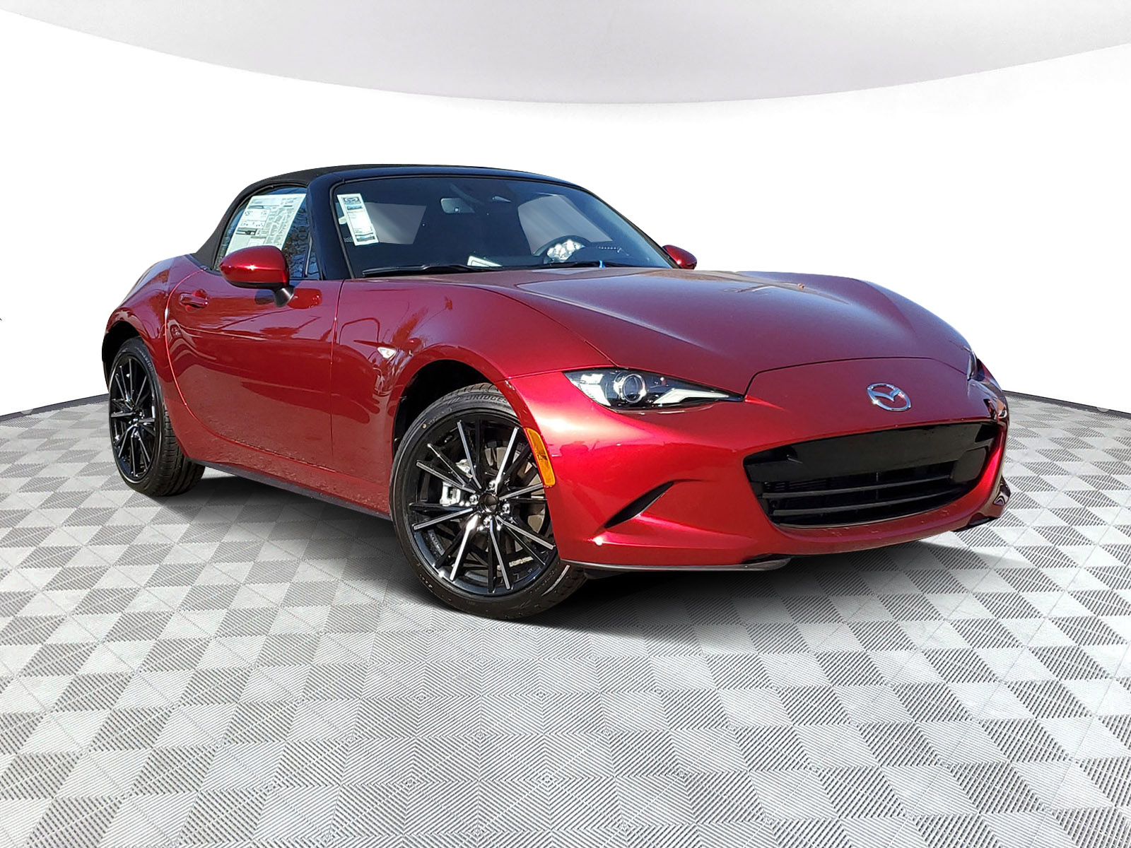 2024 Mazda MX-5 Miata Grand Touring 1