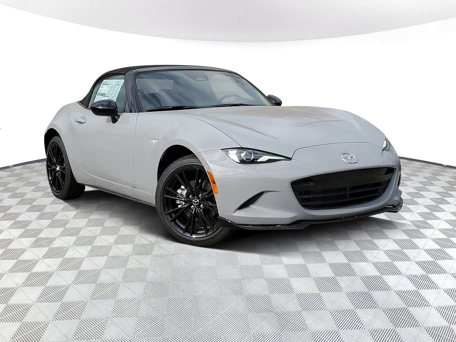 2024 Mazda MX-5 Miata Club 1