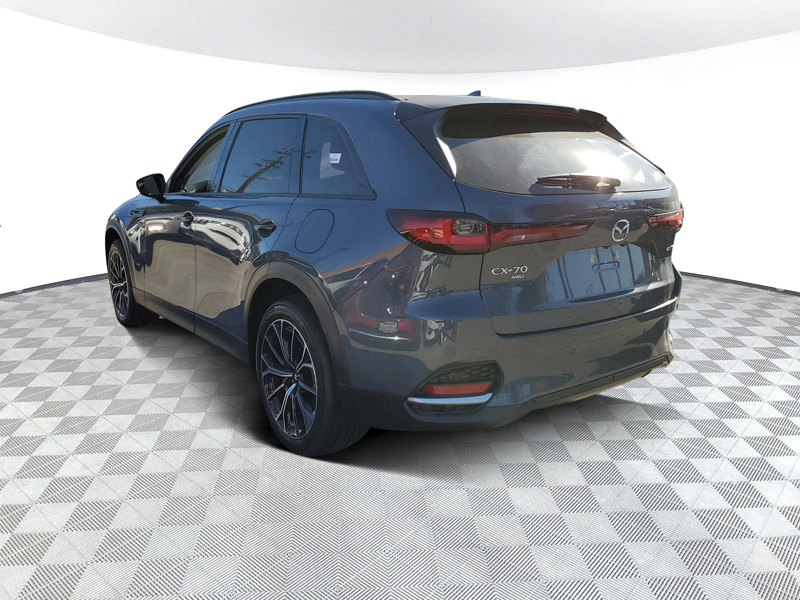 2025 Mazda CX-70 PHEV Premium Package 3