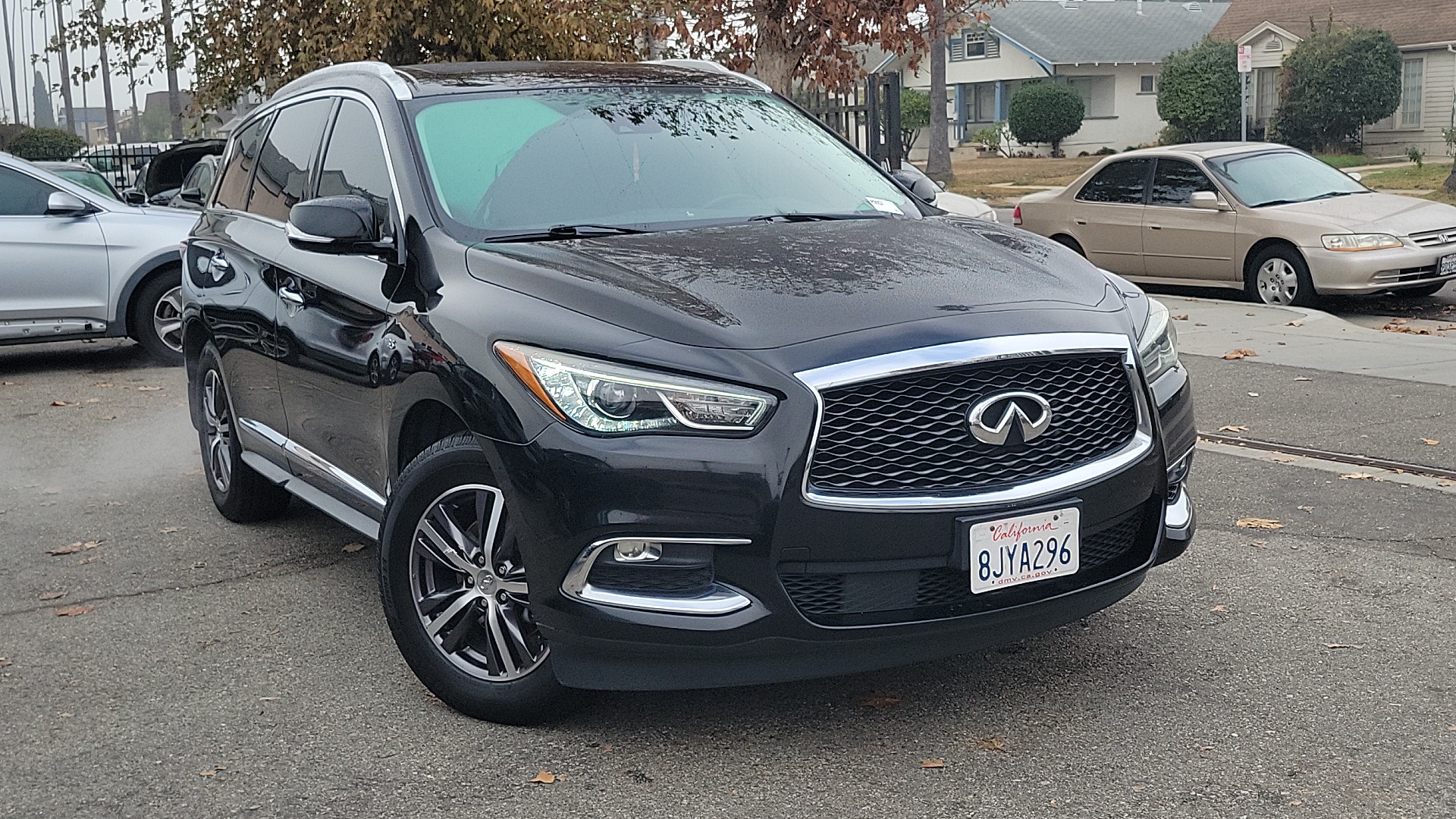 2019 INFINITI QX60 LUXE 32