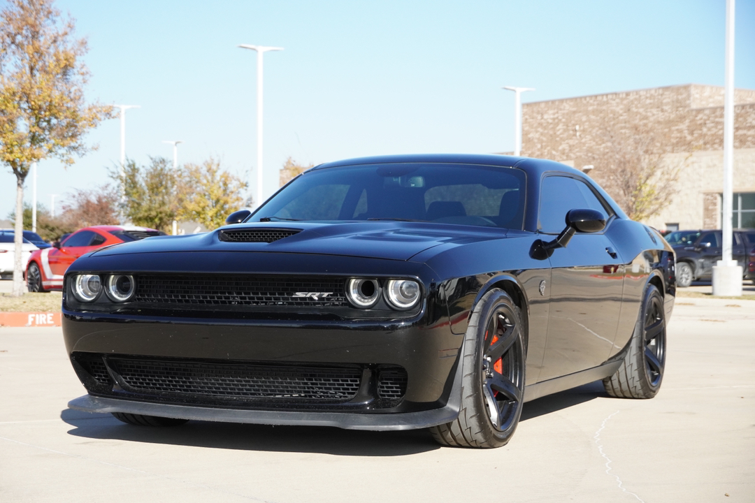 2017 Dodge Challenger SRT Hellcat 3