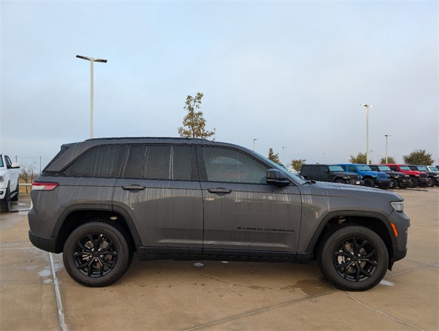 2024 Jeep Grand Cherokee Altitude X 2