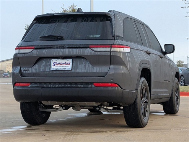 2024 Jeep Grand Cherokee Altitude X 3