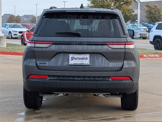 2024 Jeep Grand Cherokee Altitude X 4