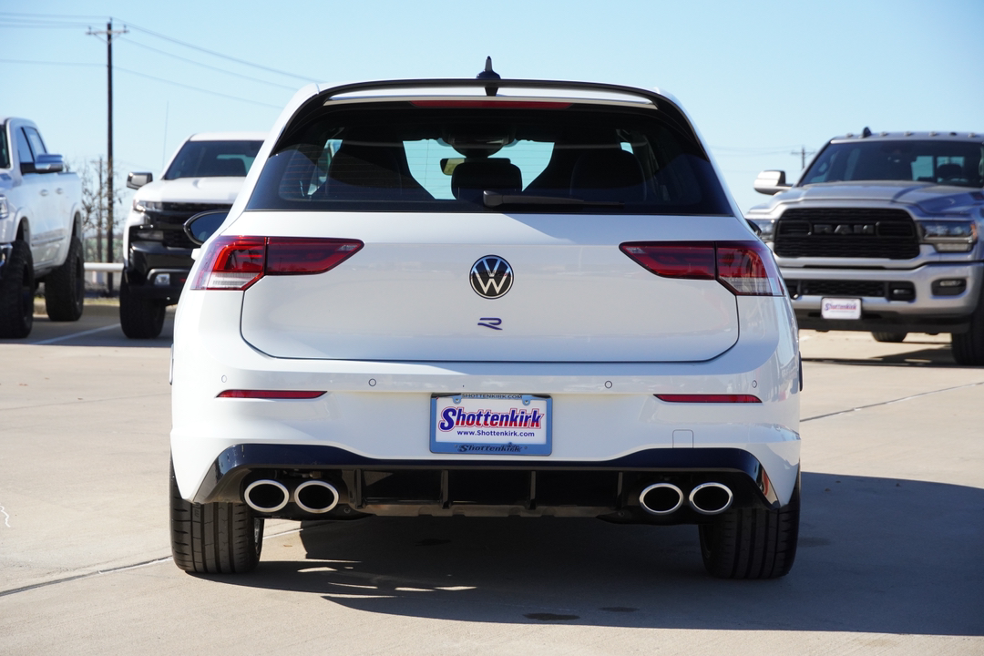 2023 Volkswagen Golf R 2.0T 7