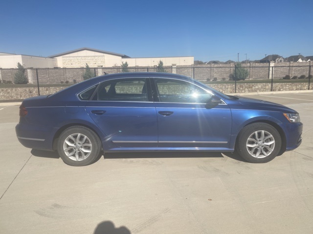 2017 Volkswagen Passat 1.8T S 2