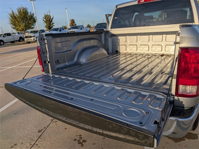 2023 Ram 1500 Classic Tradesman 27