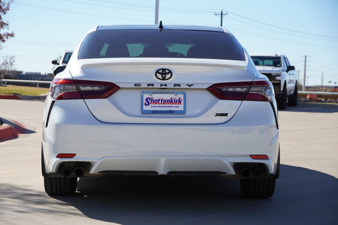 2021 Toyota Camry XSE 6