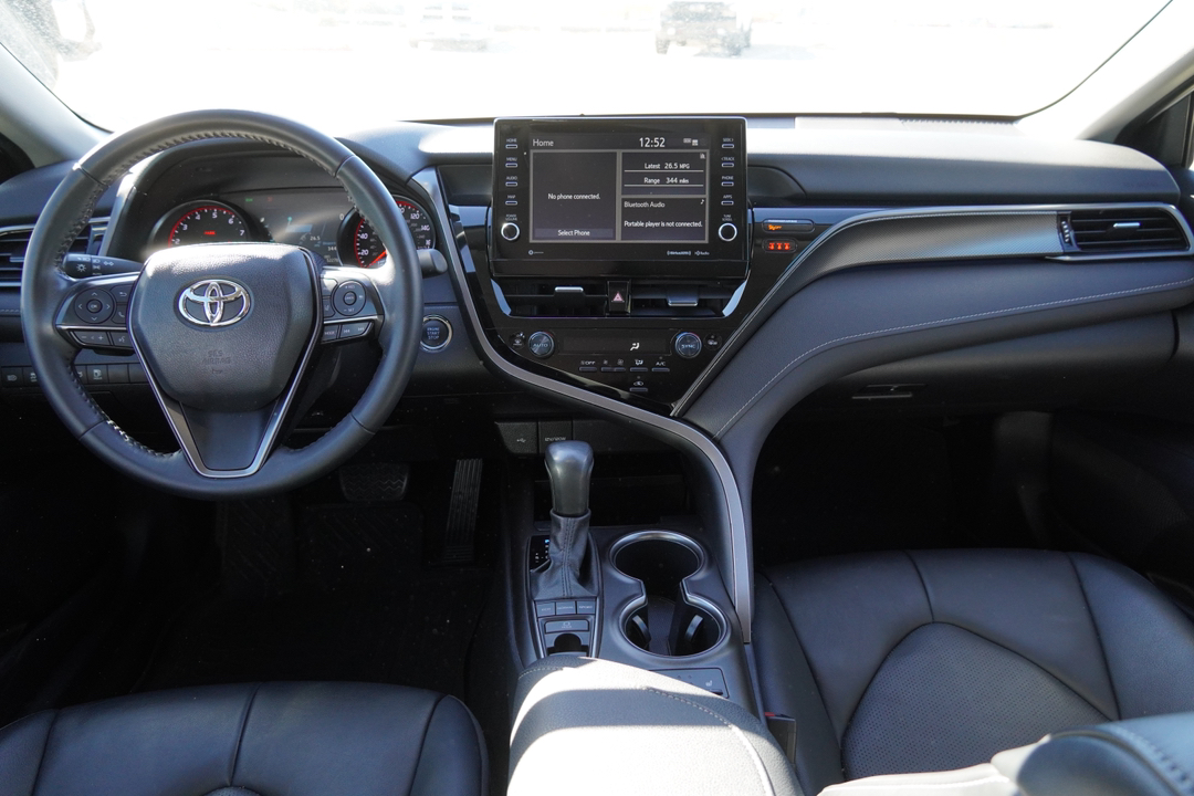 2021 Toyota Camry XSE 14