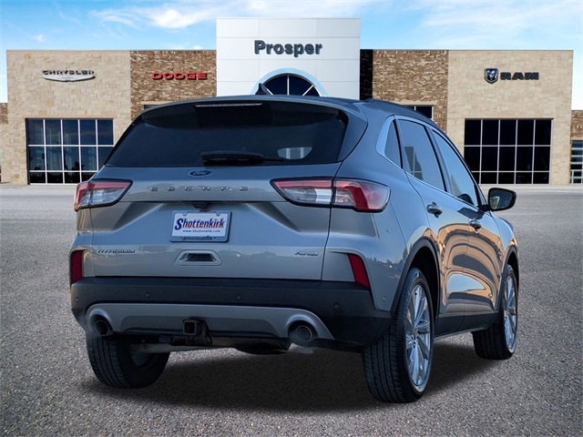 2021 Ford Escape Titanium 3