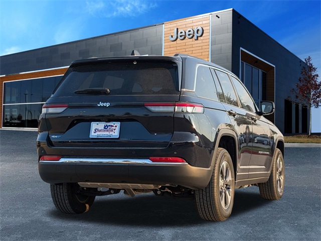 2023 Jeep Grand Cherokee Base 4xe 3