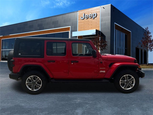 2023 Jeep Wrangler Sahara 5