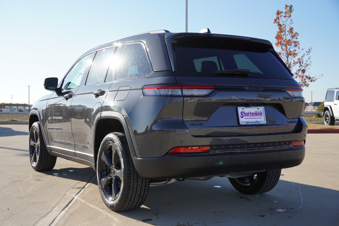 2025 Jeep Grand Cherokee Limited 6