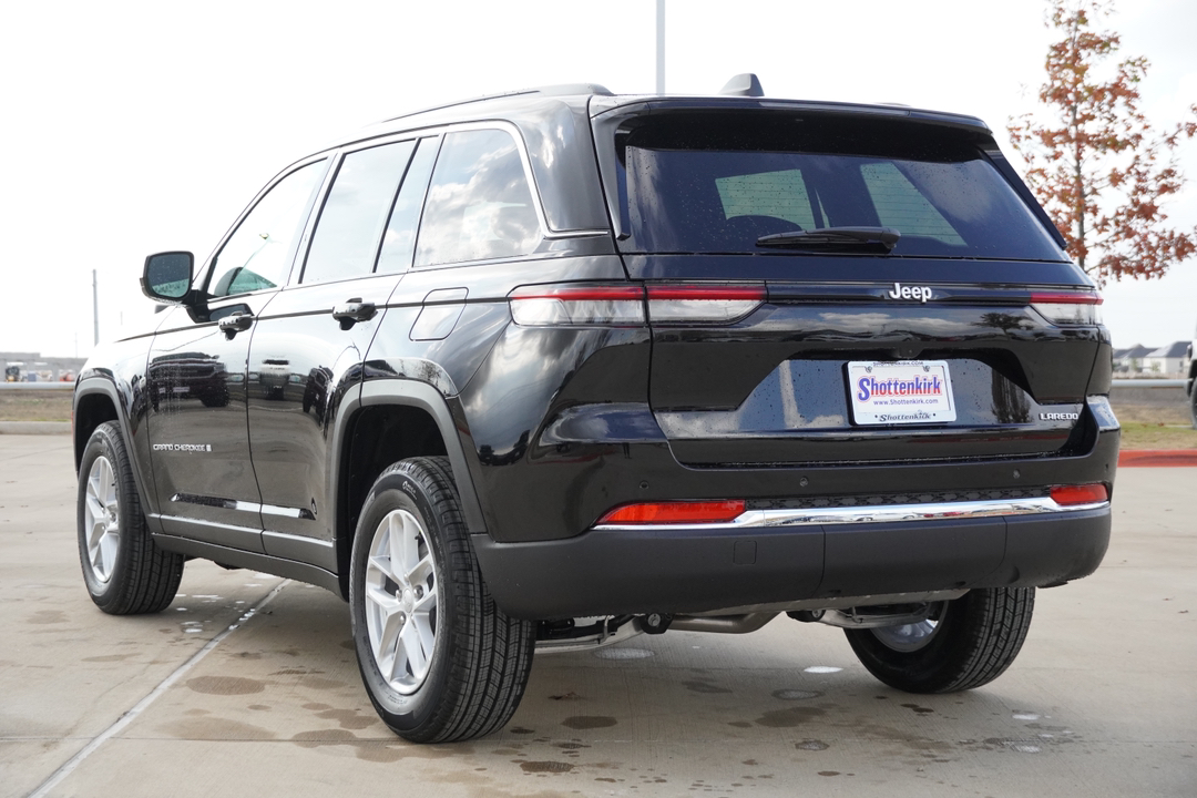 2025 Jeep Grand Cherokee Laredo 6