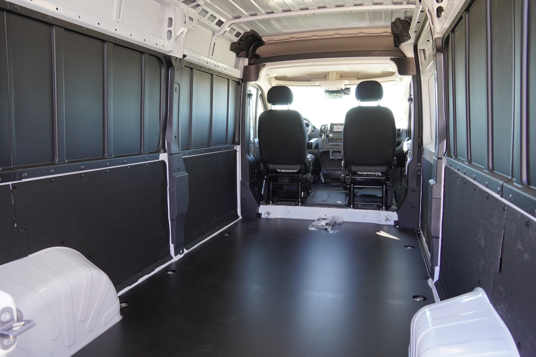 2025 Ram ProMaster 2500 High Roof 11