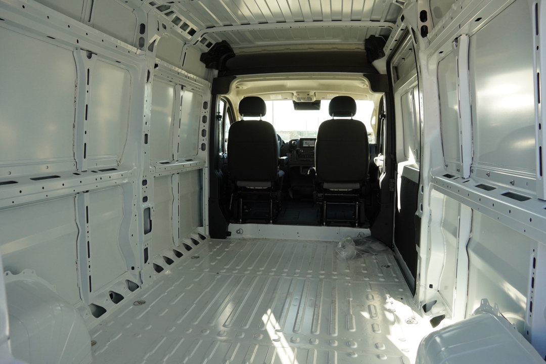 2025 Ram ProMaster 2500 High Roof 12