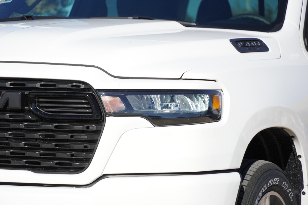 2025 Ram 1500 Tradesman 4