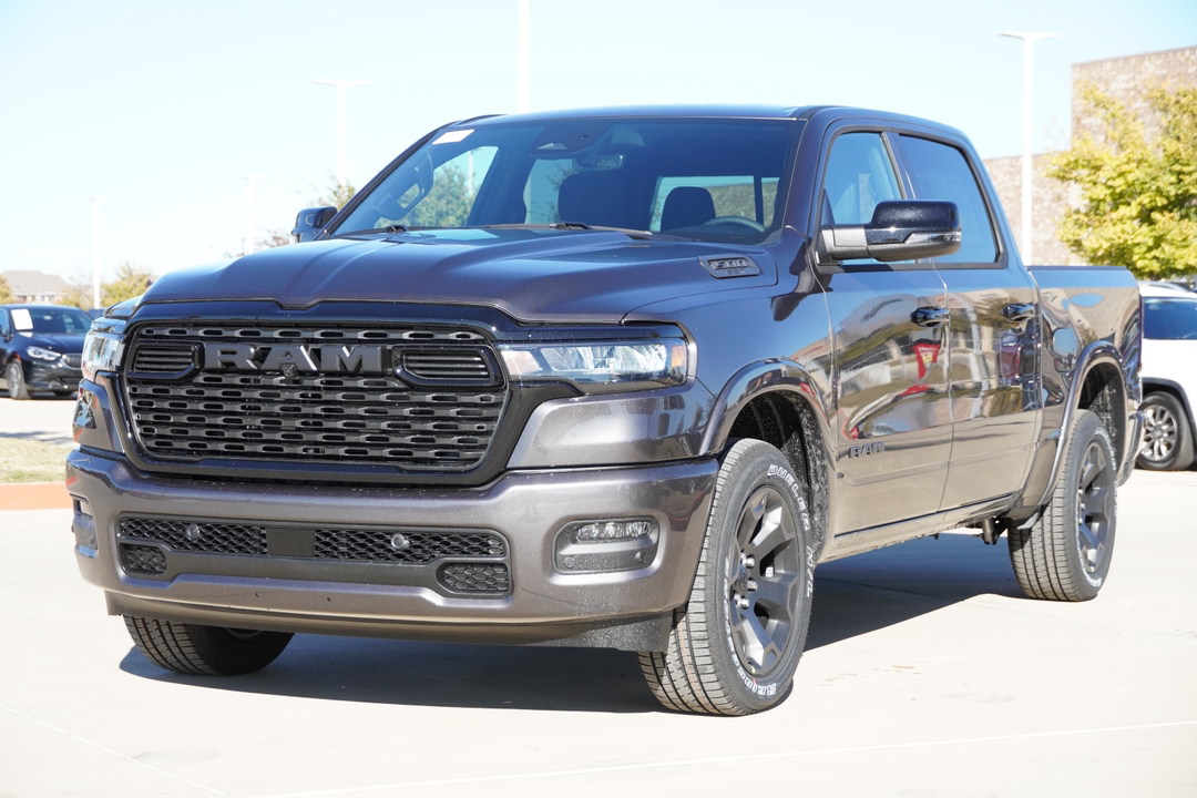 2025 Ram 1500 Big Horn/Lone Star 3