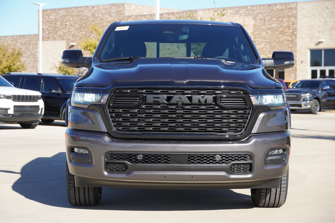 2025 Ram 1500 Big Horn/Lone Star 2