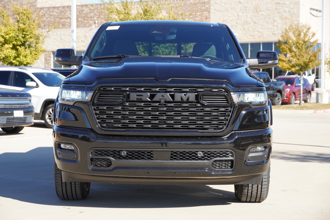 2025 Ram 1500 Big Horn/Lone Star 2