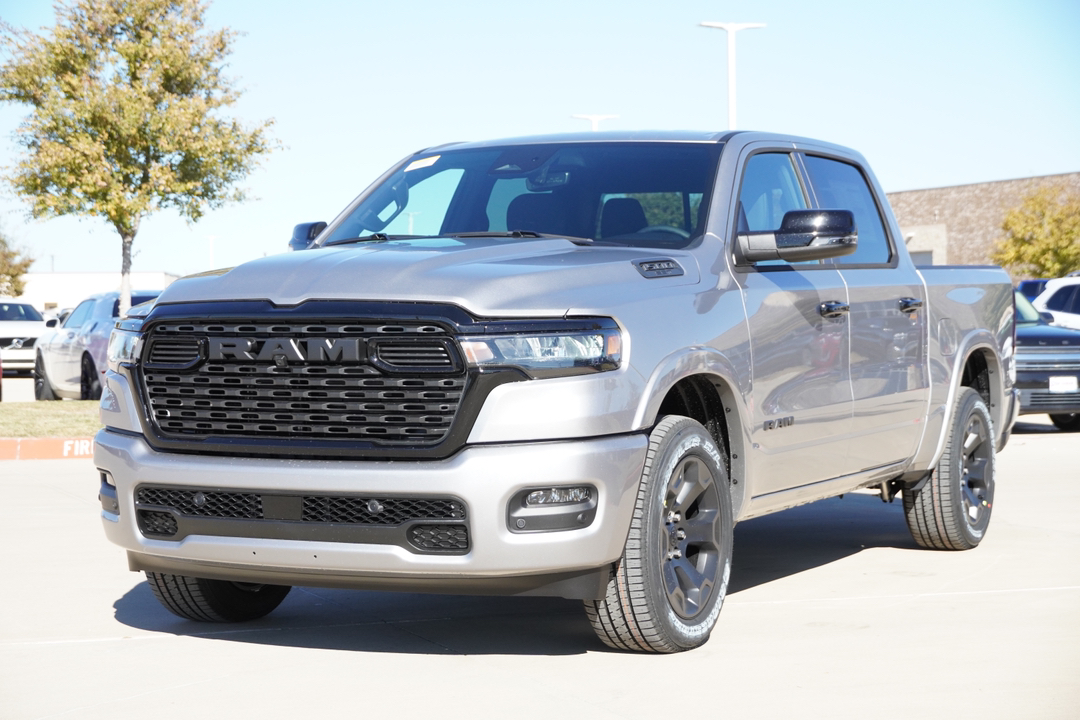 2025 Ram 1500 Big Horn/Lone Star 3