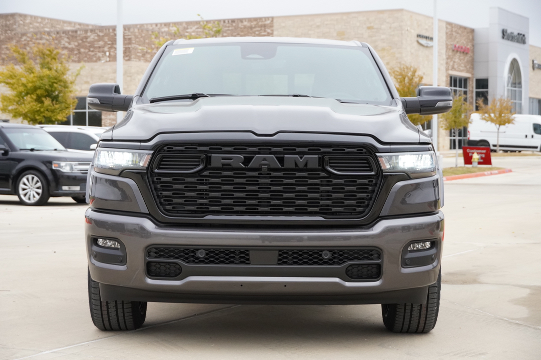 2025 Ram 1500 Big Horn/Lone Star 2