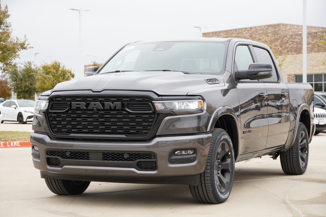 2025 Ram 1500 Big Horn/Lone Star 3