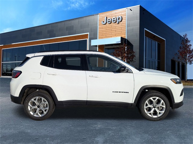 2025 Jeep Compass Latitude 2