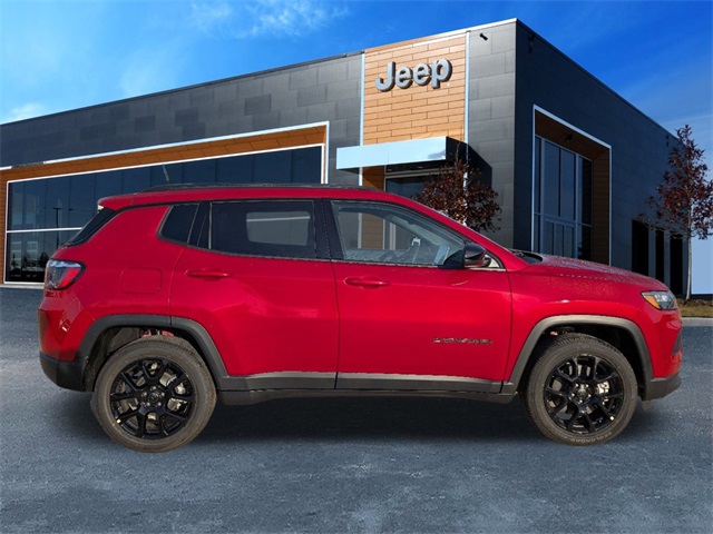 2025 Jeep Compass Latitude 2