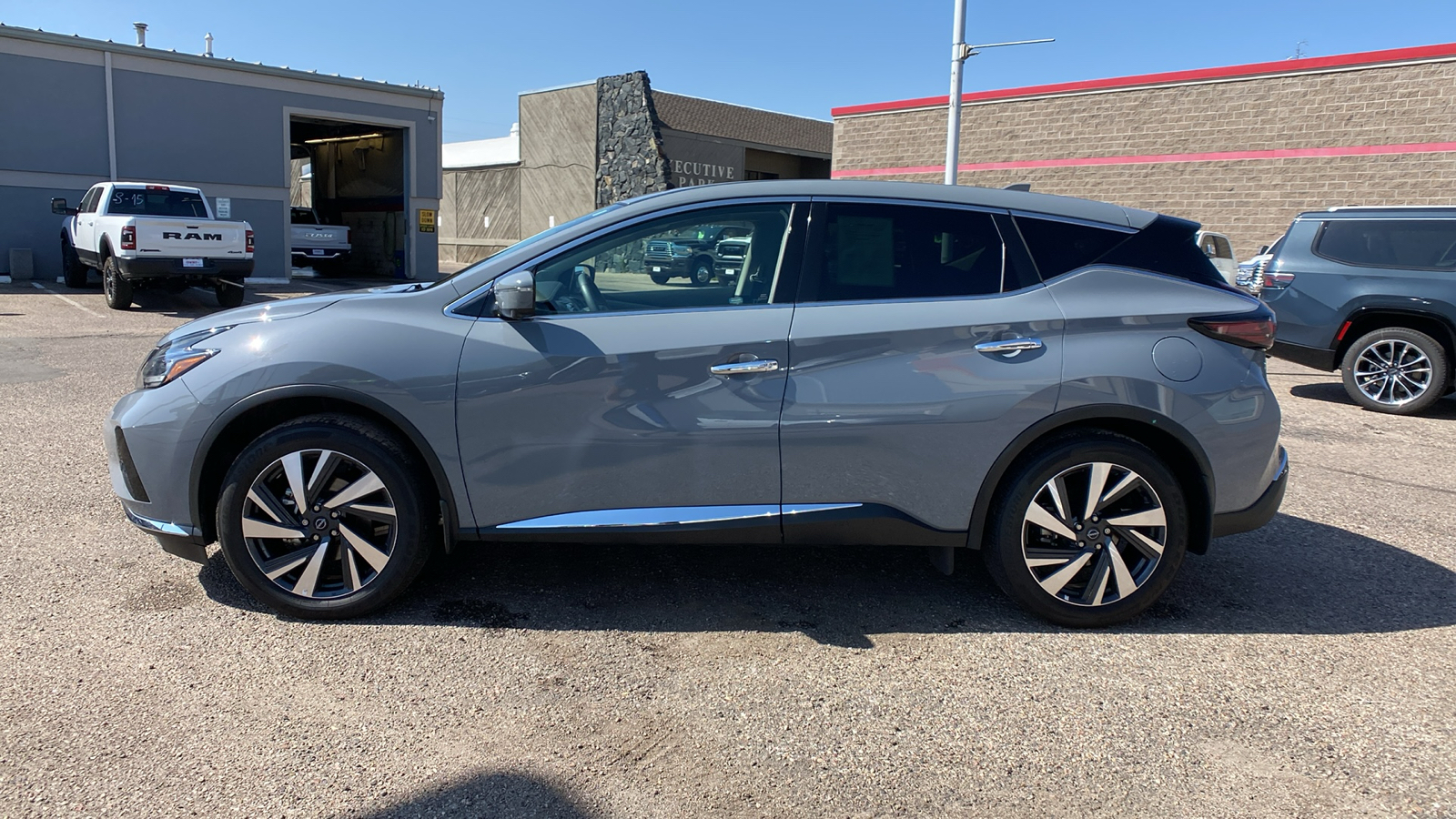 2023 Nissan Murano SL 2