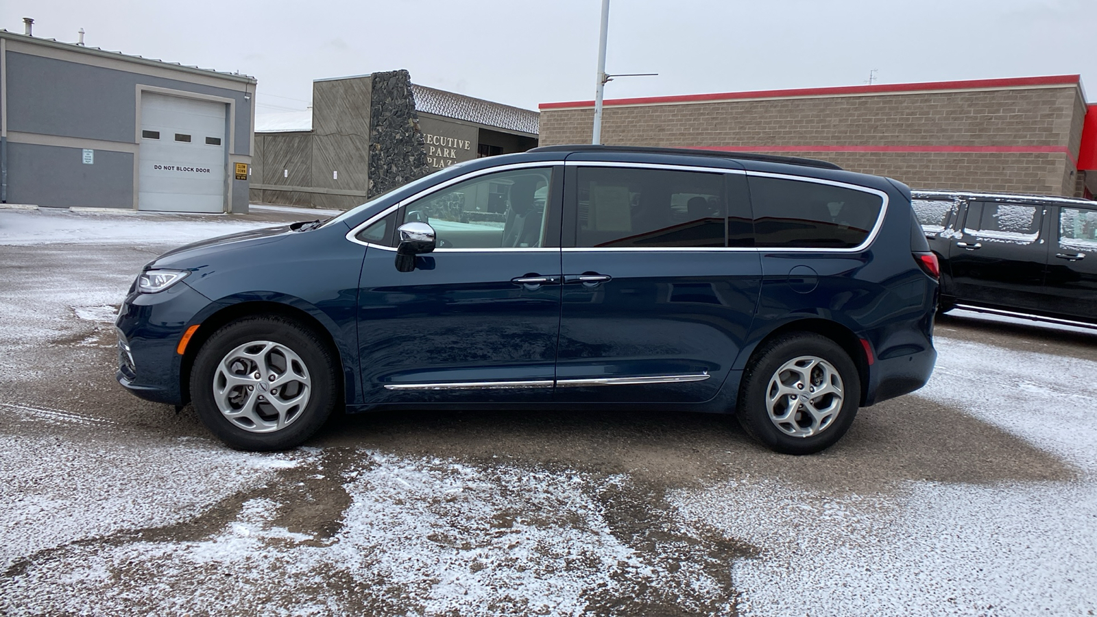 2023 Chrysler Pacifica Limited 2