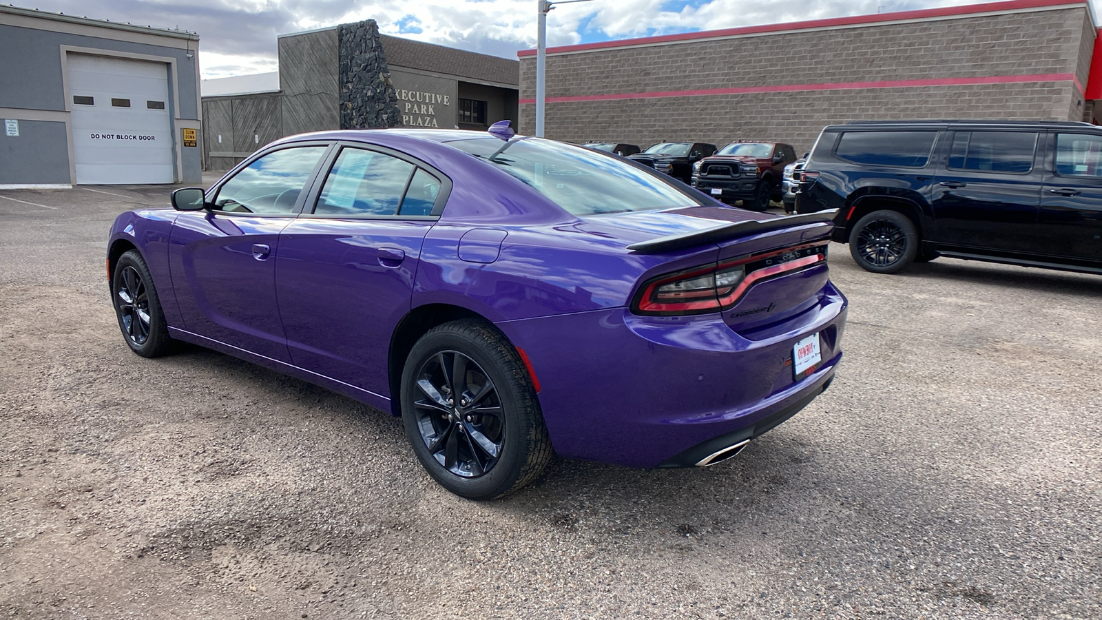 2023 Dodge Charger SXT 3