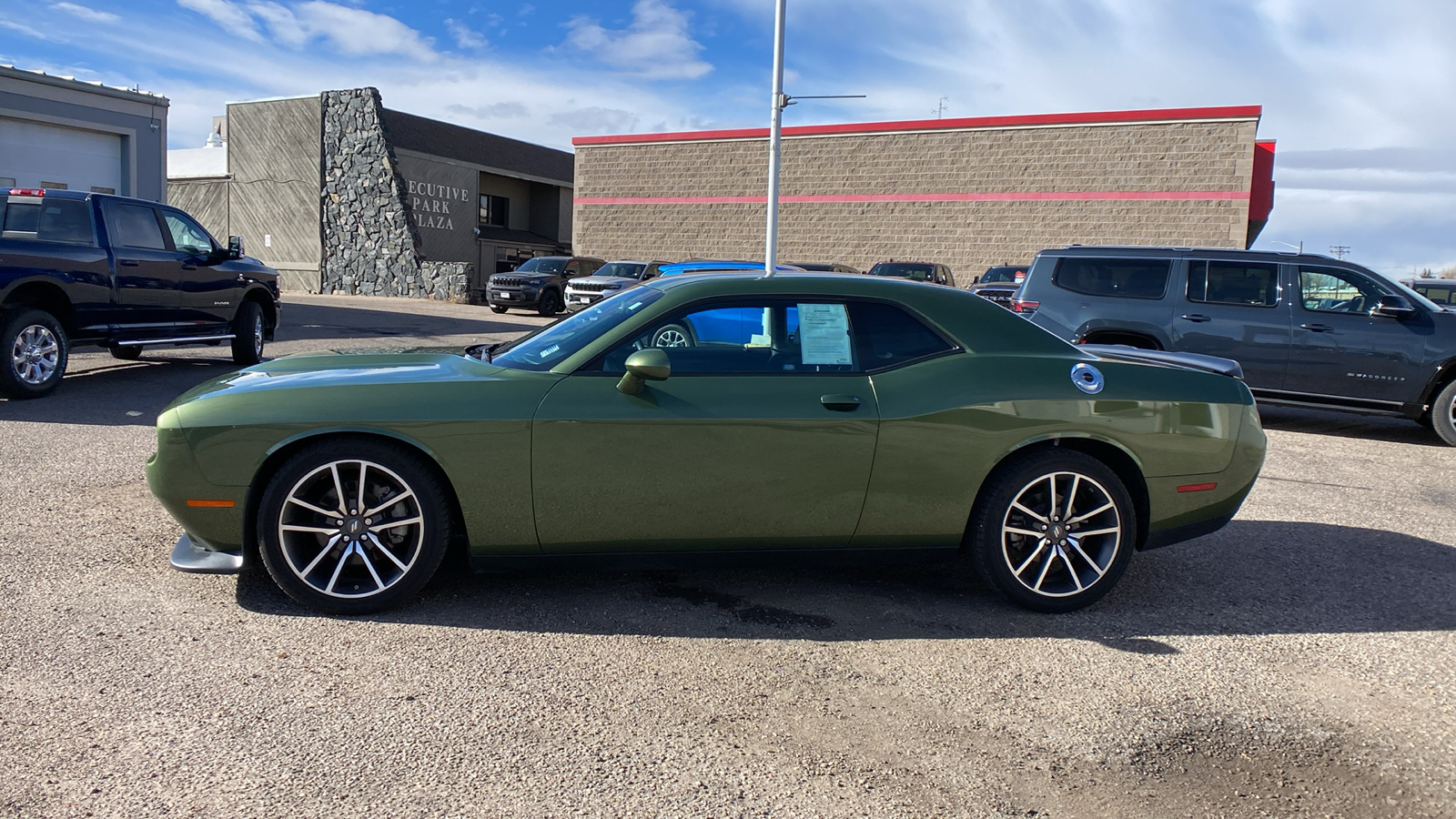 2023 Dodge Challenger GT 2