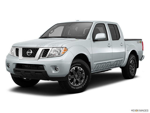 2015 Nissan Frontier SV 2