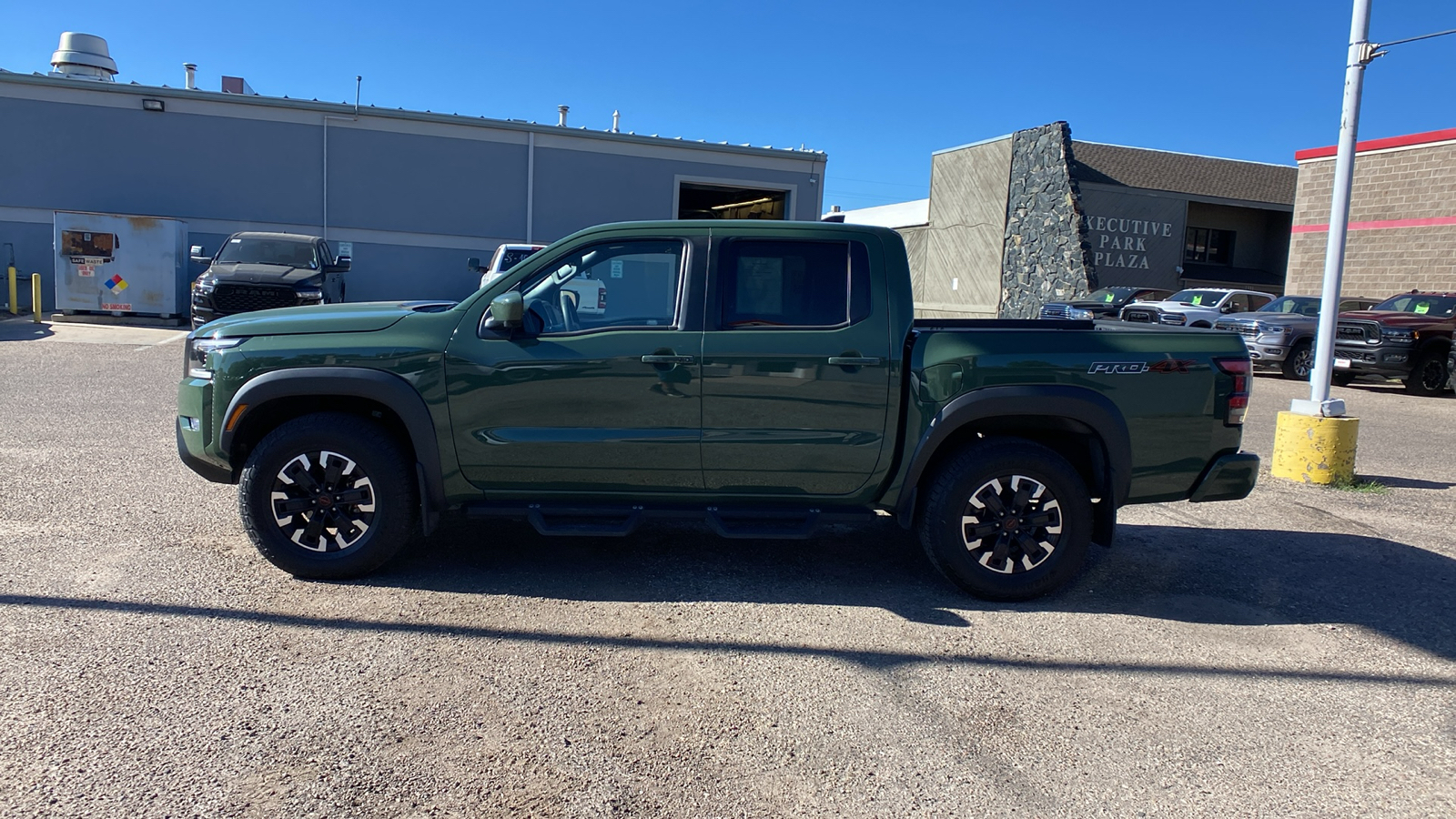 2023 Nissan Frontier PRO-4X 2