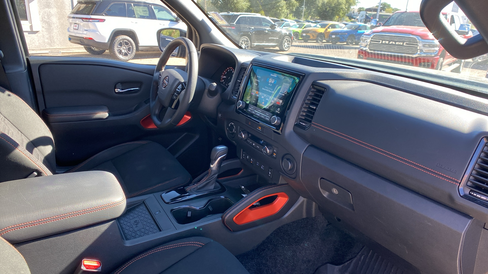 2023 Nissan Frontier PRO-4X 38