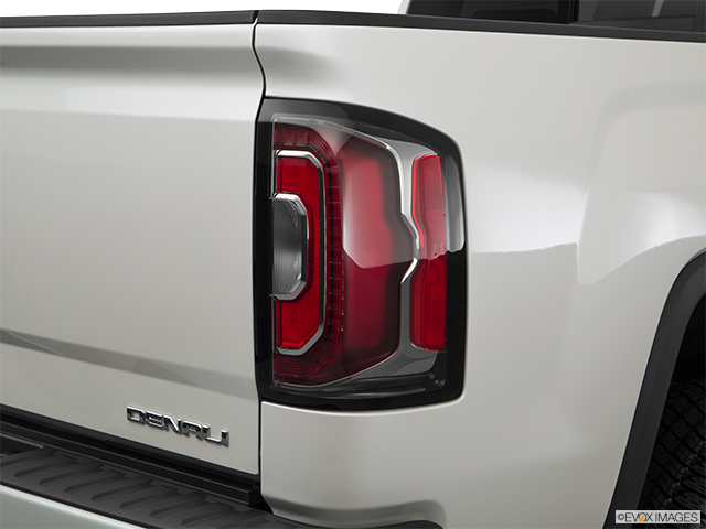 2018 GMC Sierra 1500 Denali 8