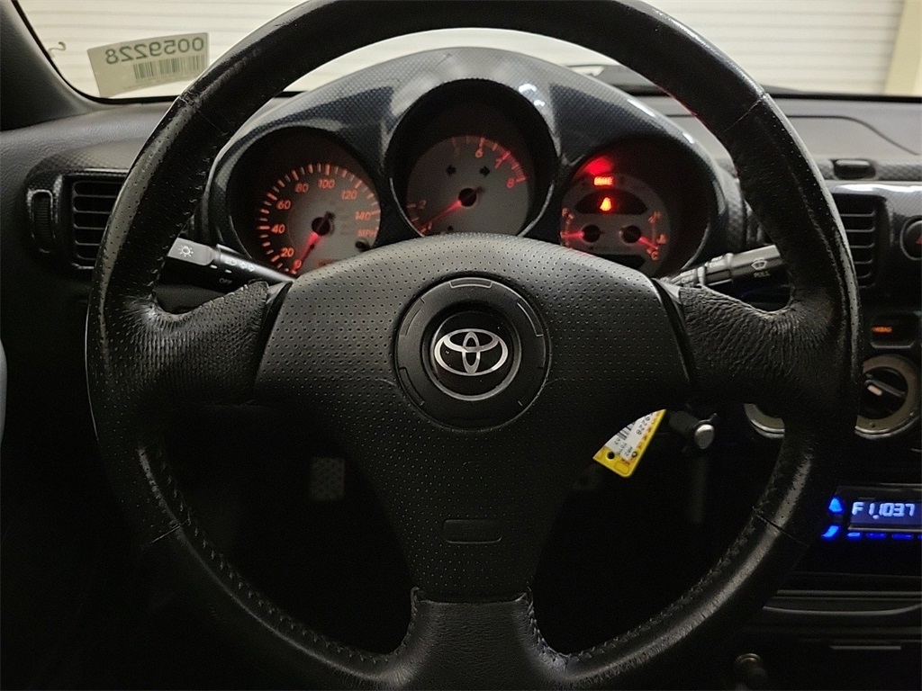 2003 Toyota MR2 Spyder Base 27