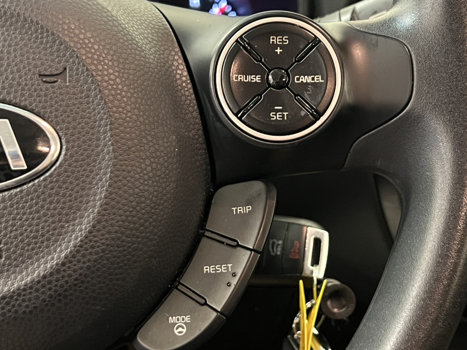 2016 Kia Soul Base 22